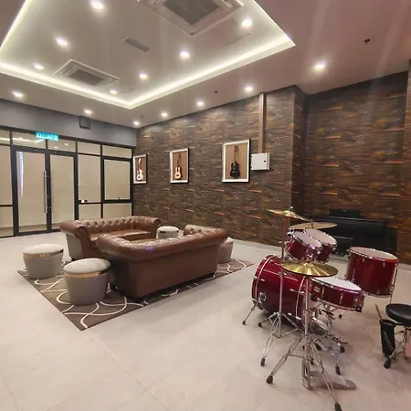 Sky Tree Bukit Indah Cosy Room Johor Bahru Exterior photo