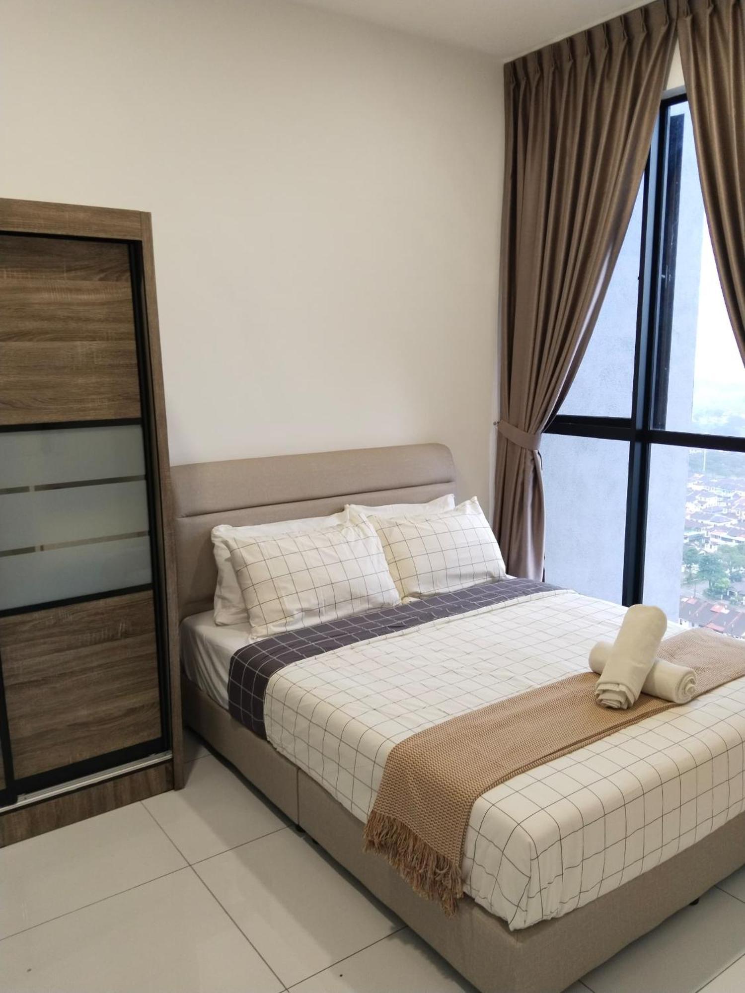 Apartment Sky Tree Bukit Indah Cosy Johor Bahru