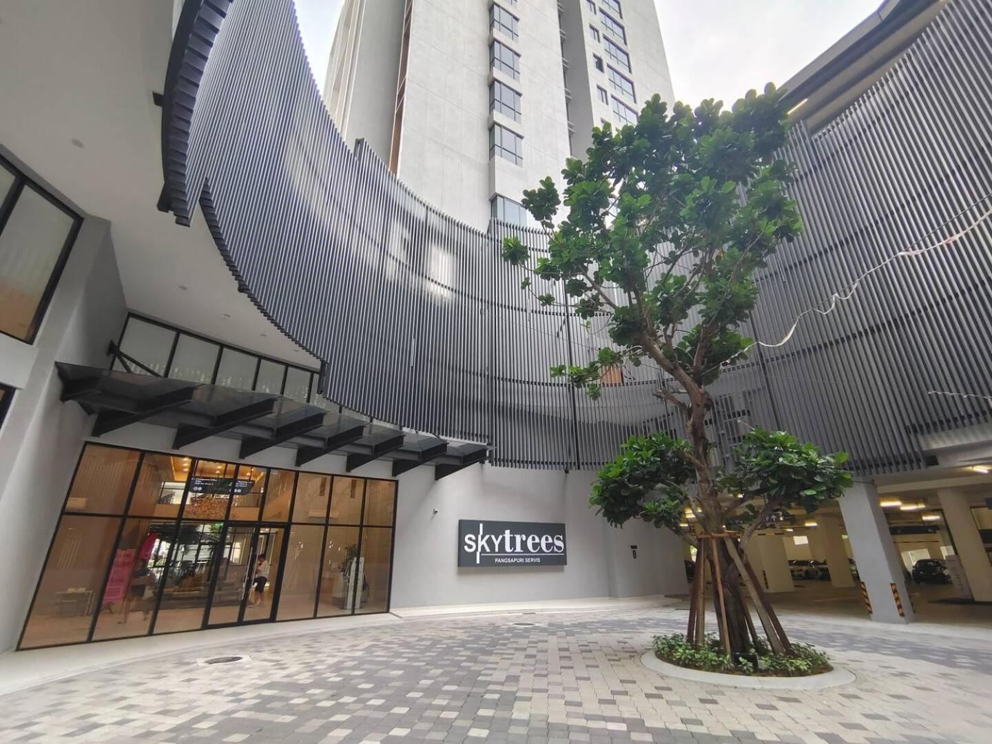 Apartment Sky Tree Bukit Indah Cosy Johor Bahru