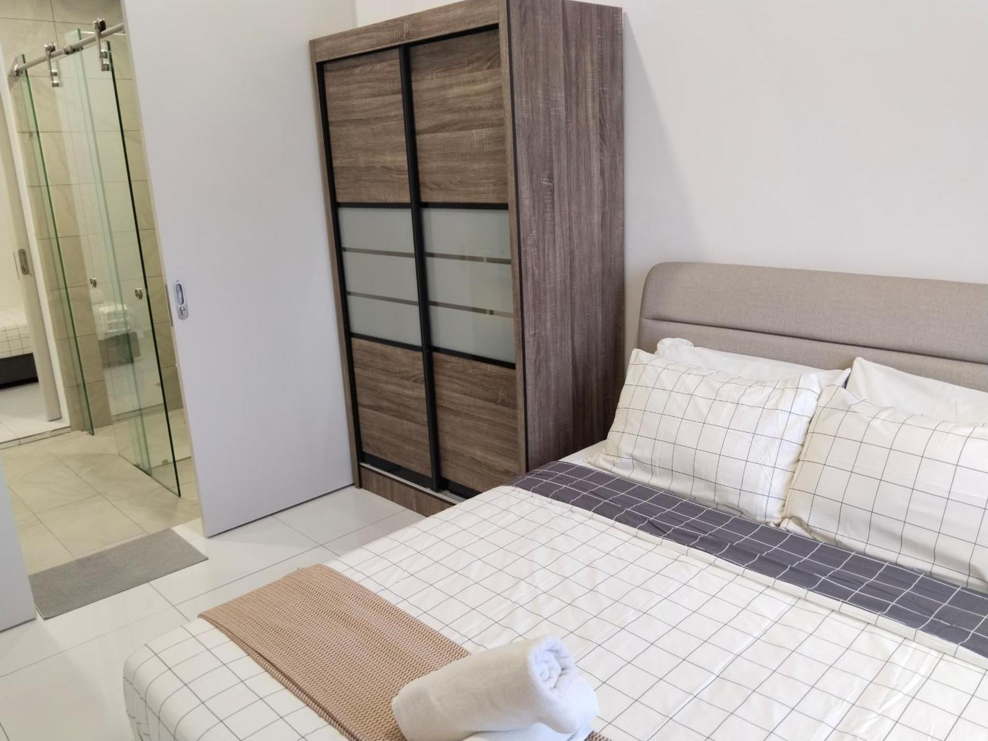 Apartment Sky Tree Bukit Indah Cosy Johor Bahru