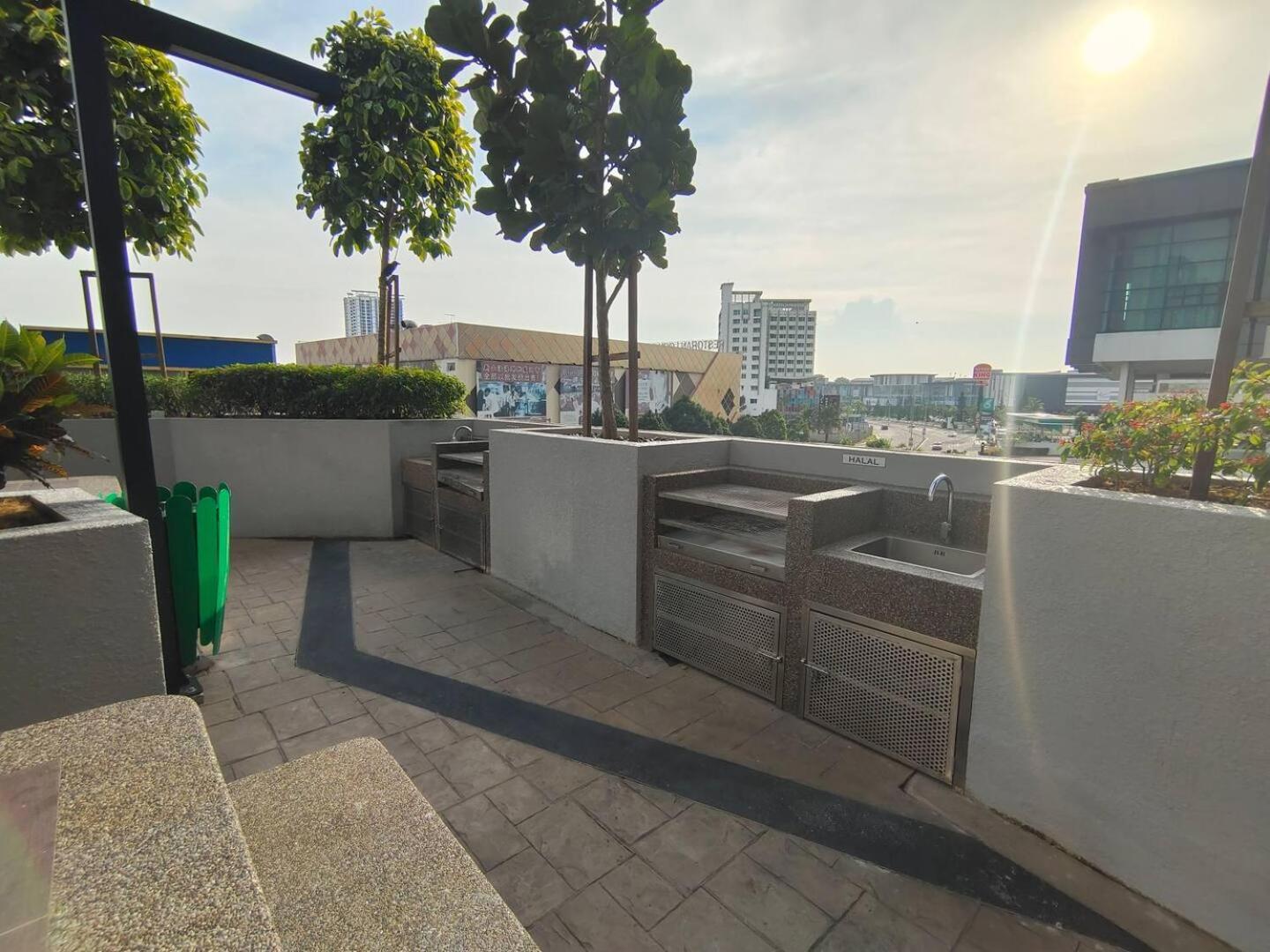 Apartment Sky Tree Bukit Indah Cosy
