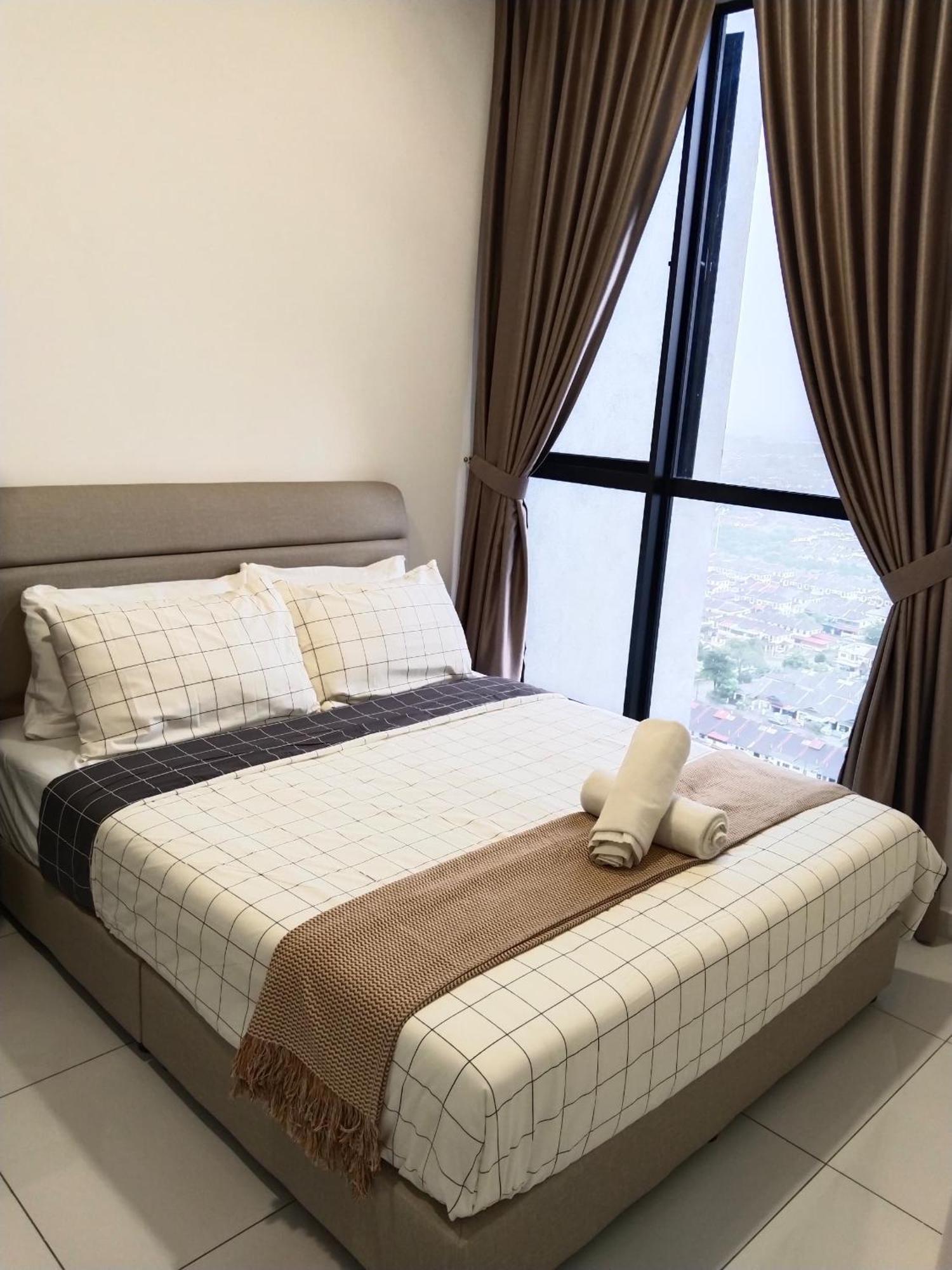 Apartment Sky Tree Bukit Indah Cosy Johor Bahru