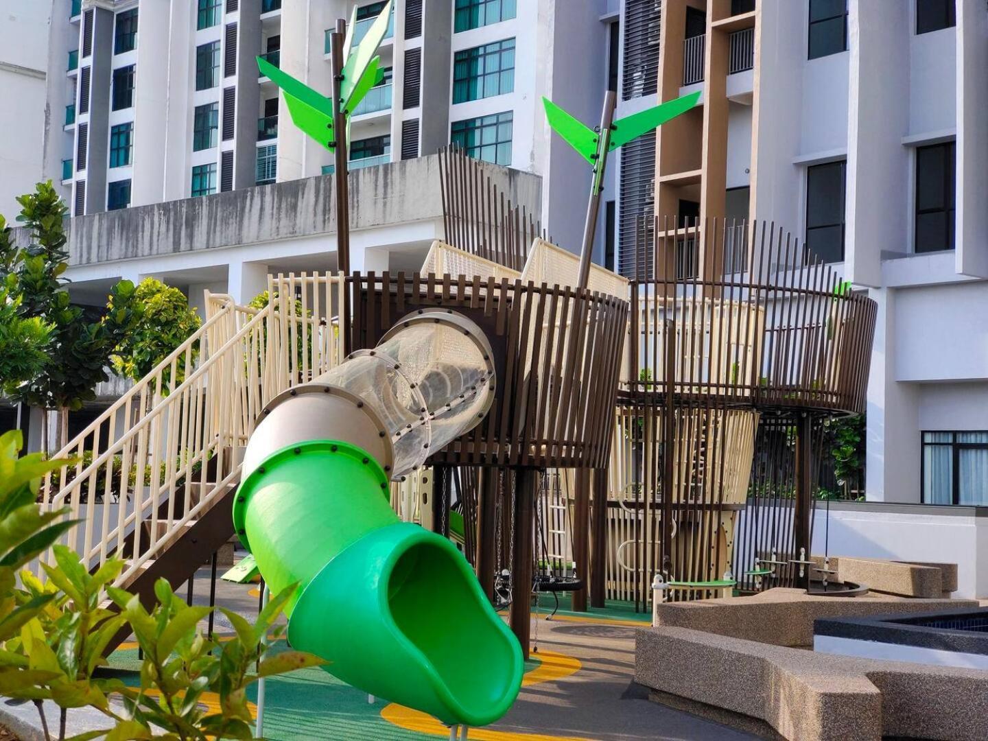 Apartment Sky Tree Bukit Indah Cosy Johor Bahru