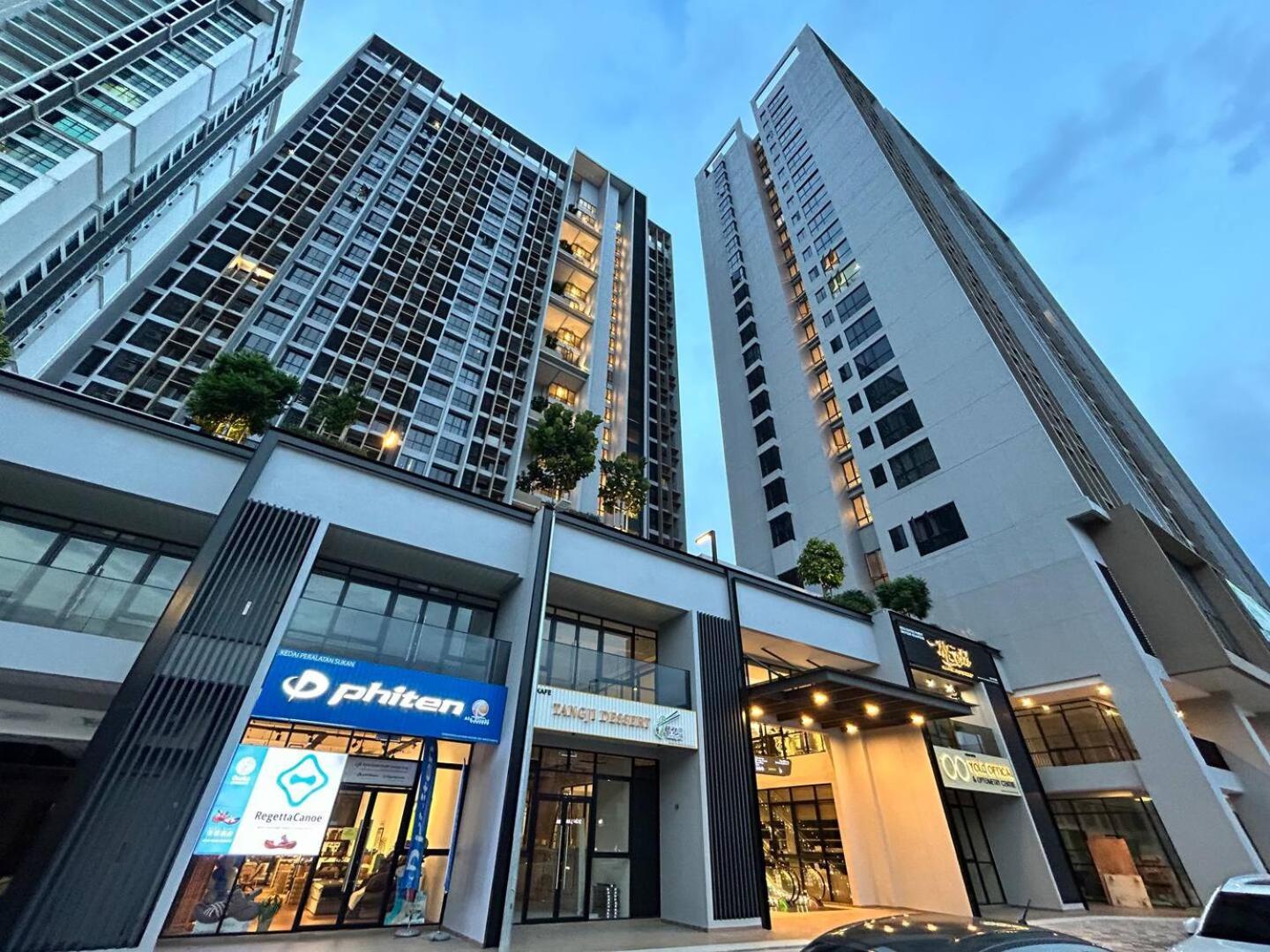 Sky Tree Bukit Indah Cosy