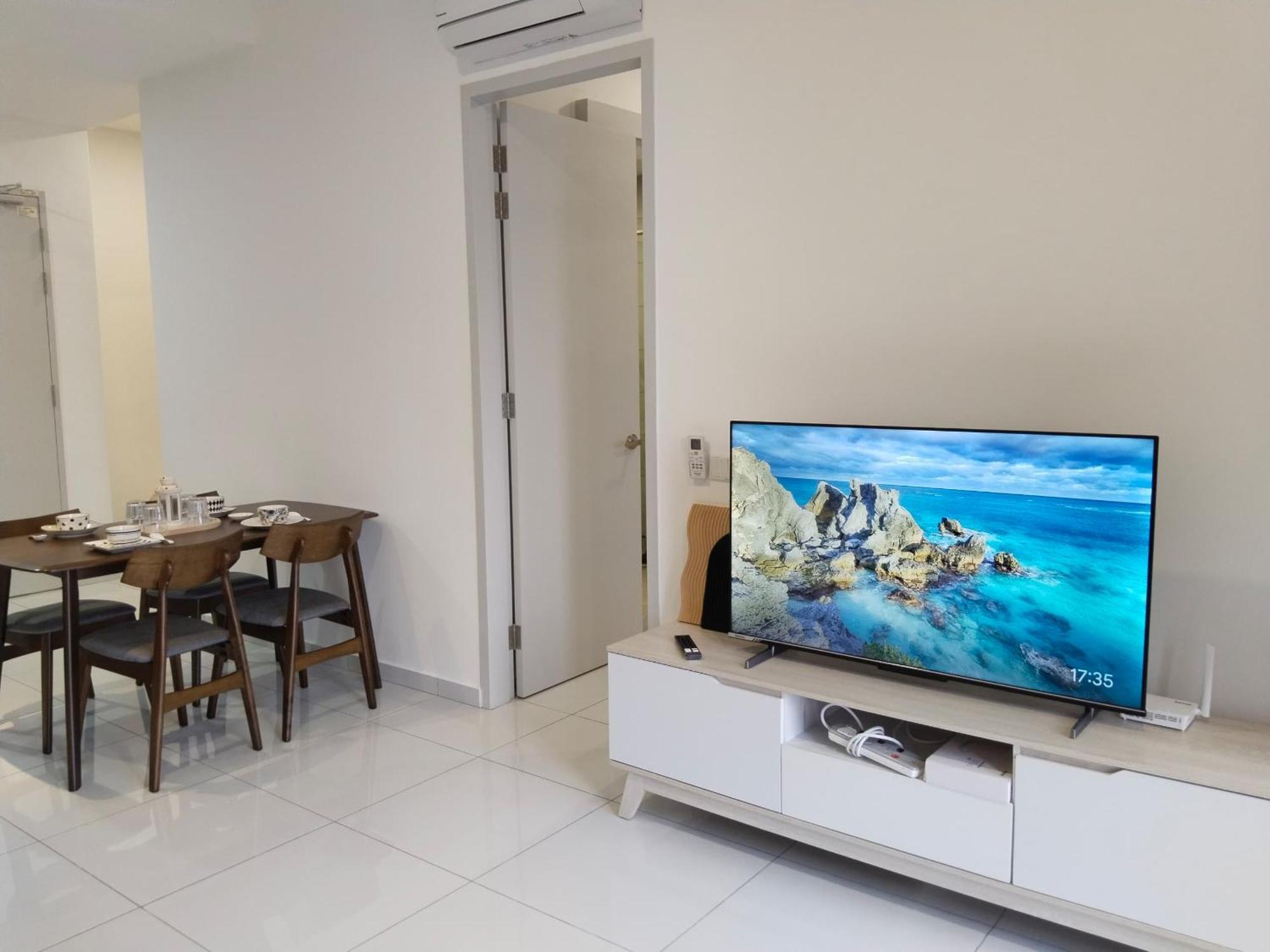 Apartment Sky Tree Bukit Indah Cosy *